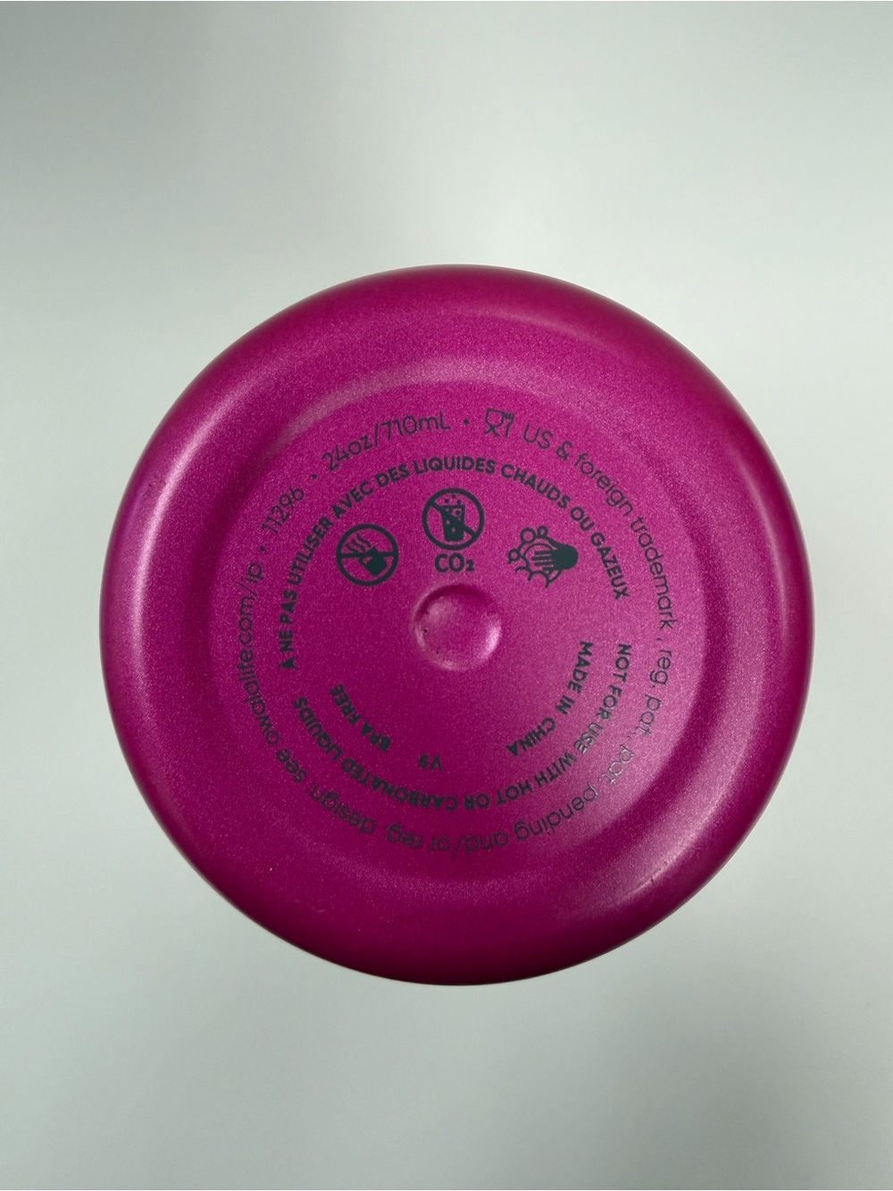 Owala “Read My Lips” 24 oz - Insulated Water Bottle - Picture 10 of 10